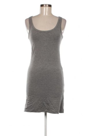 Kleid Vicolo, Größe M, Farbe Grau, Preis 57,06 €