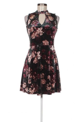 Kleid Xhilaration, Größe M, Farbe Mehrfarbig, Preis 6,66 €
