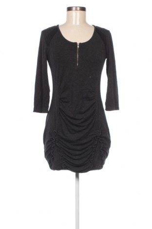 Kleid Yest, Größe XS, Farbe Grau, Preis 11,27 €