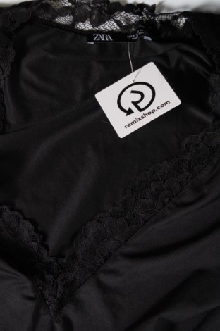 Šaty  Zara, Velikost S, Barva Černá, Cena  285,00 Kč