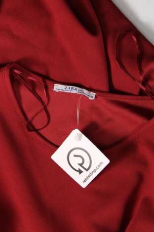 Рокля Zara, Размер M, Цвят Червен, Цена 20,40 лв.