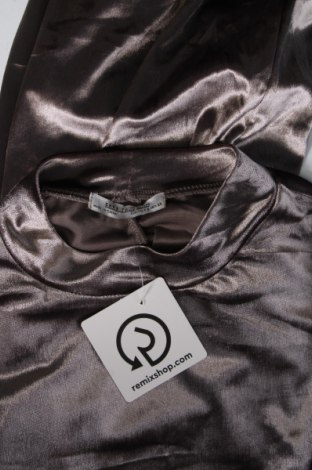 Šaty  Zara Trafaluc, Veľkosť S, Farba Sivá, Cena  3,97 €