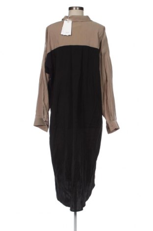 Kleid Zizzi, Größe XXL, Farbe Beige, Preis 53,58 €