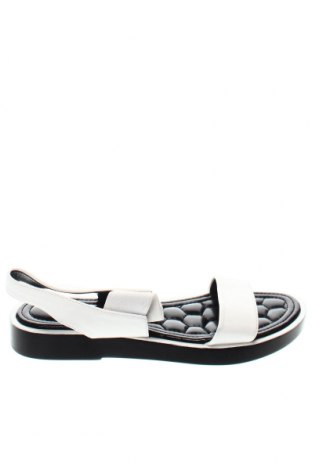 Sandalen, Größe 39, Farbe Weiß, Preis 11,97 €