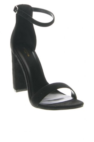 Sandále Pretty Little Thing, Veľkosť 39, Farba Čierna, Cena  11,19 €