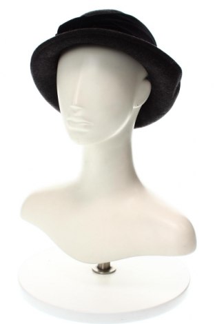 Mütze, Farbe Grau, Preis € 9,74