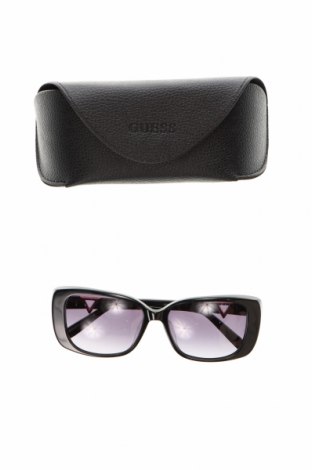 Sonnenbrille Guess, Farbe Schwarz, Preis 88,66 €