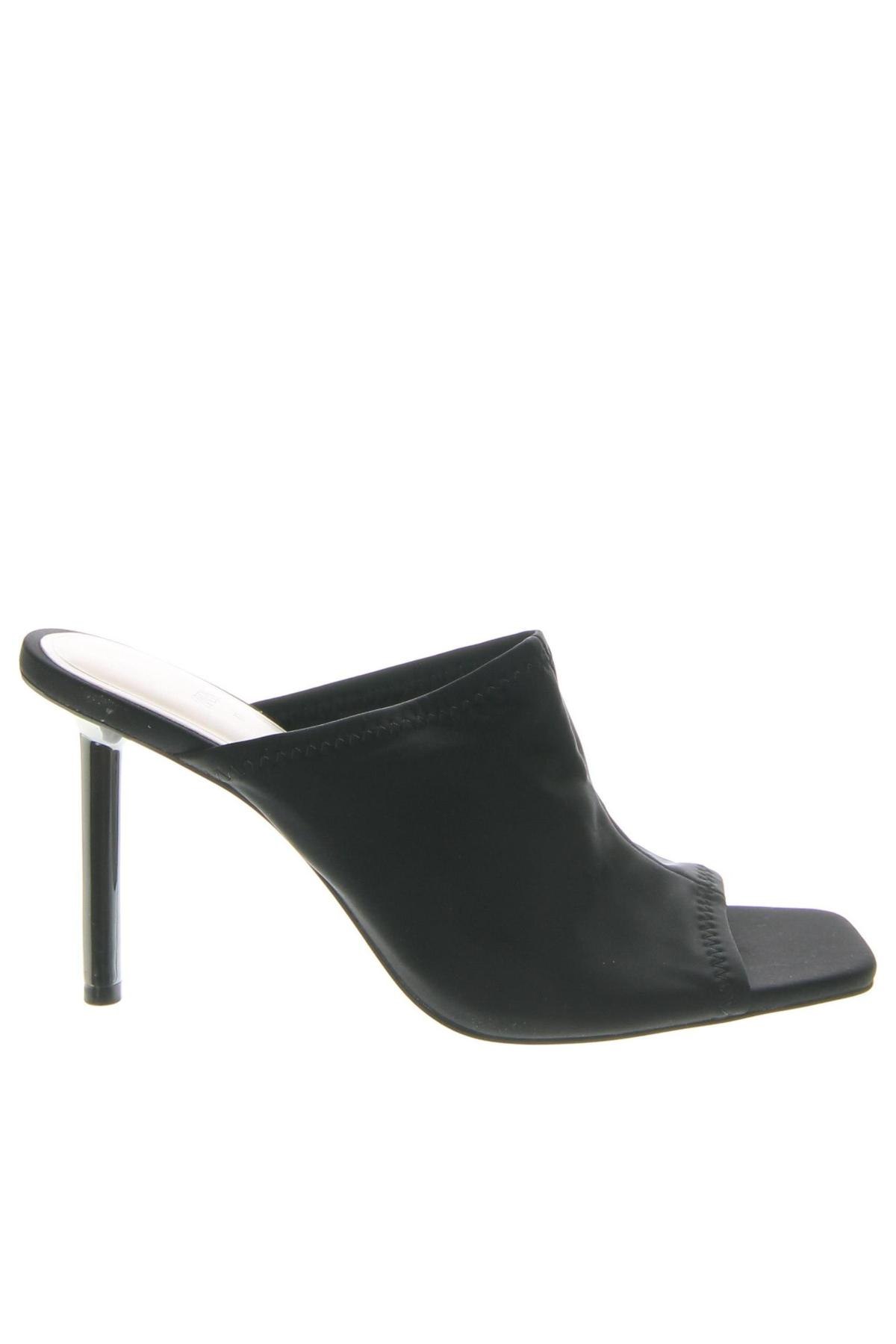 Papuci Zara, Mărime 41, Culoare Negru, Preț 133,04 Lei