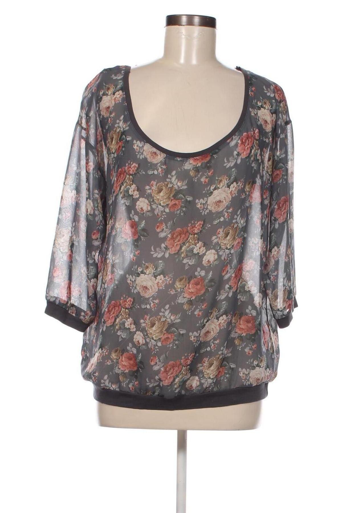 Γυναικεία μπλούζα, Μέγεθος XXL, Χρώμα Πολύχρωμο, Τιμή 10,62 €