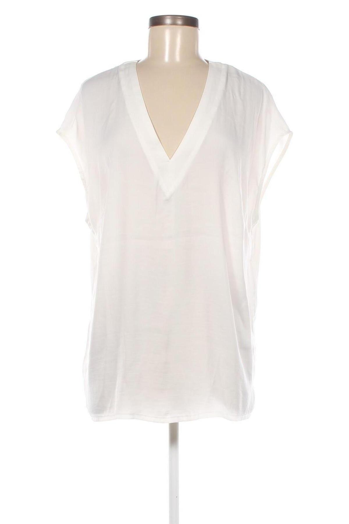 Damen Shirt Body Flirt, Größe L, Farbe Weiß, Preis 10,00 €