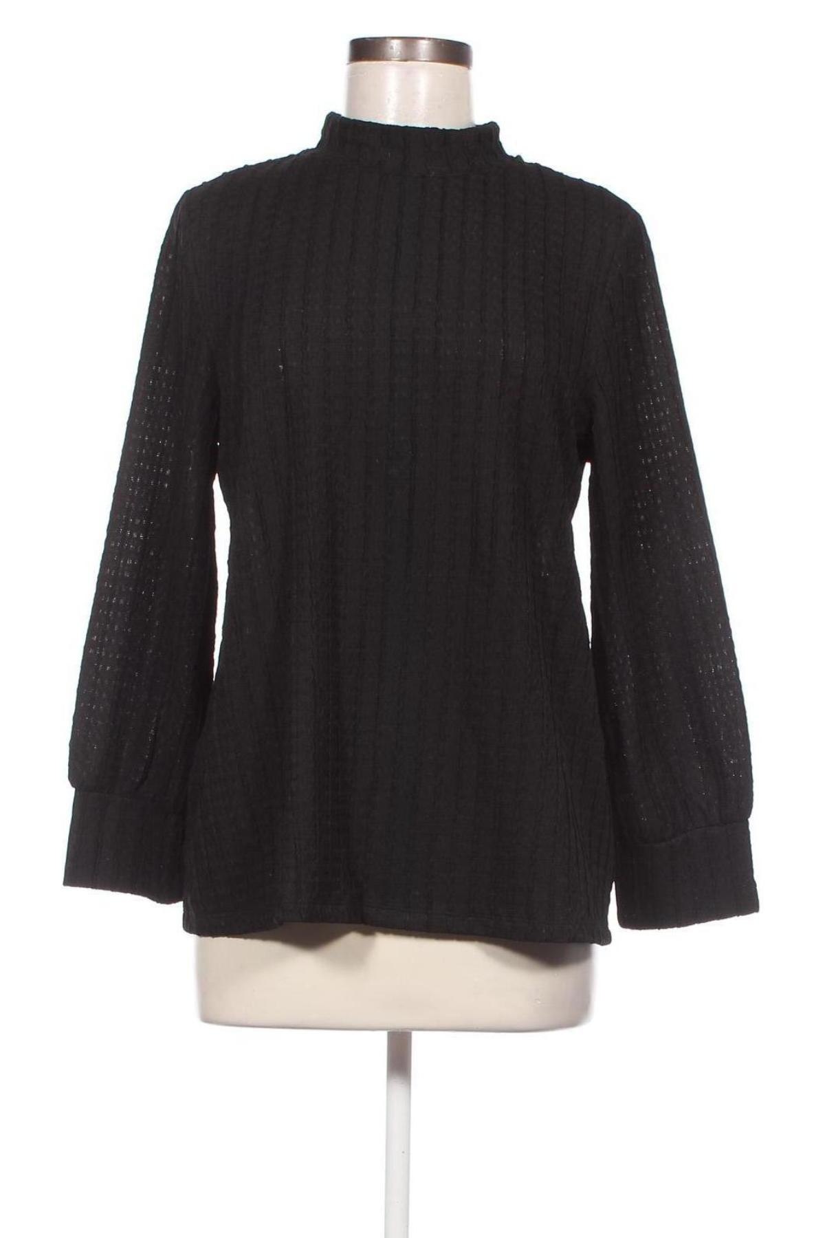 Γυναικεία μπλούζα Garage, Μέγεθος M, Χρώμα Μαύρο, Τιμή 6,31 €