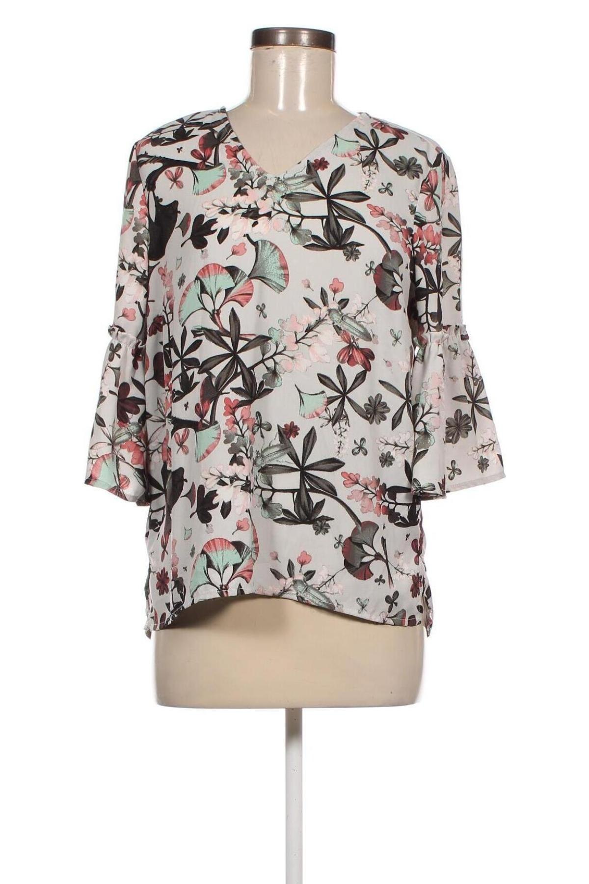 Γυναικεία μπλούζα Gina Tricot, Μέγεθος S, Χρώμα Πολύχρωμο, Τιμή 3,17 €