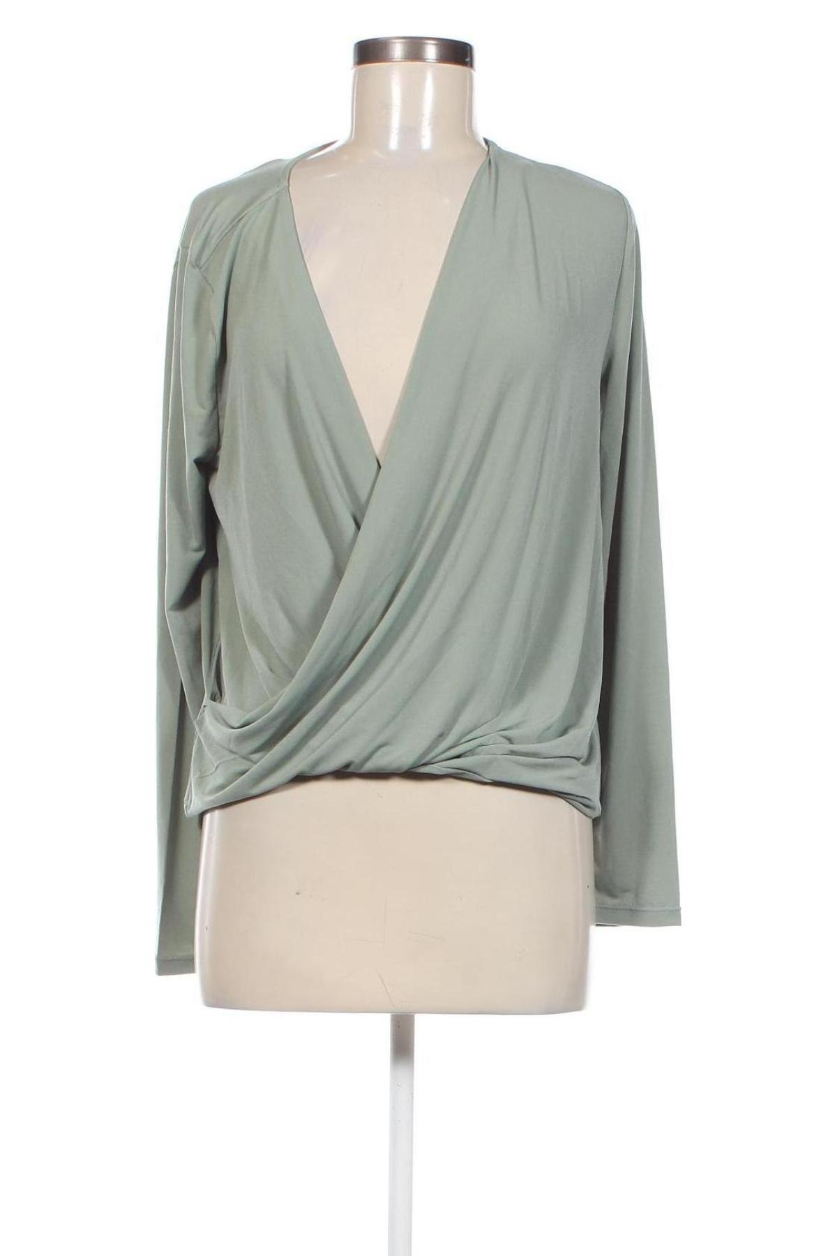 Bluză de femei Ivyrevel, Mărime M, Culoare Verde, Preț 41,63 Lei