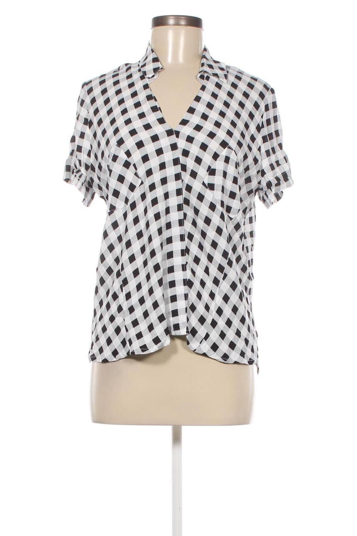 Γυναικεία μπλούζα Kapalua, Μέγεθος M, Χρώμα Πολύχρωμο, Τιμή 8,34 €