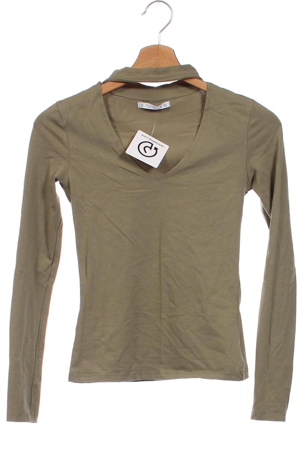 Γυναικεία μπλούζα Pull&Bear, Μέγεθος XS, Χρώμα Πράσινο, Τιμή 2,92 €