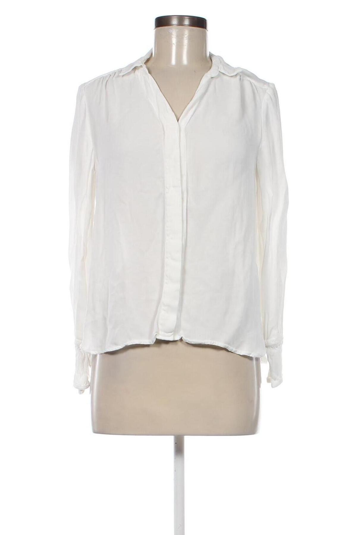 Дамска риза S.Oliver, Размер M, Цвят Бял, Цена 26,95 лв.