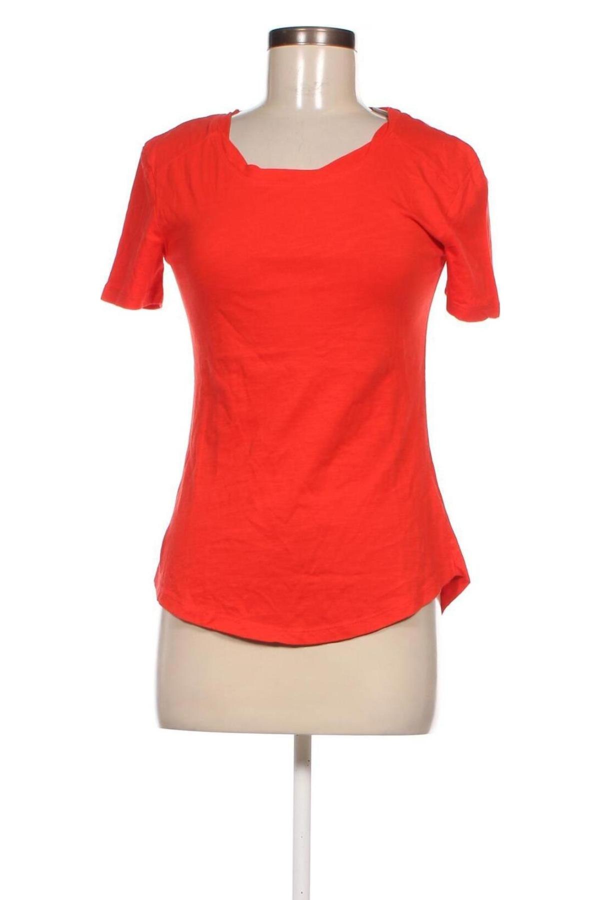 Γυναικείο t-shirt C&A, Μέγεθος XS, Χρώμα Κόκκινο, Τιμή 8,04 €