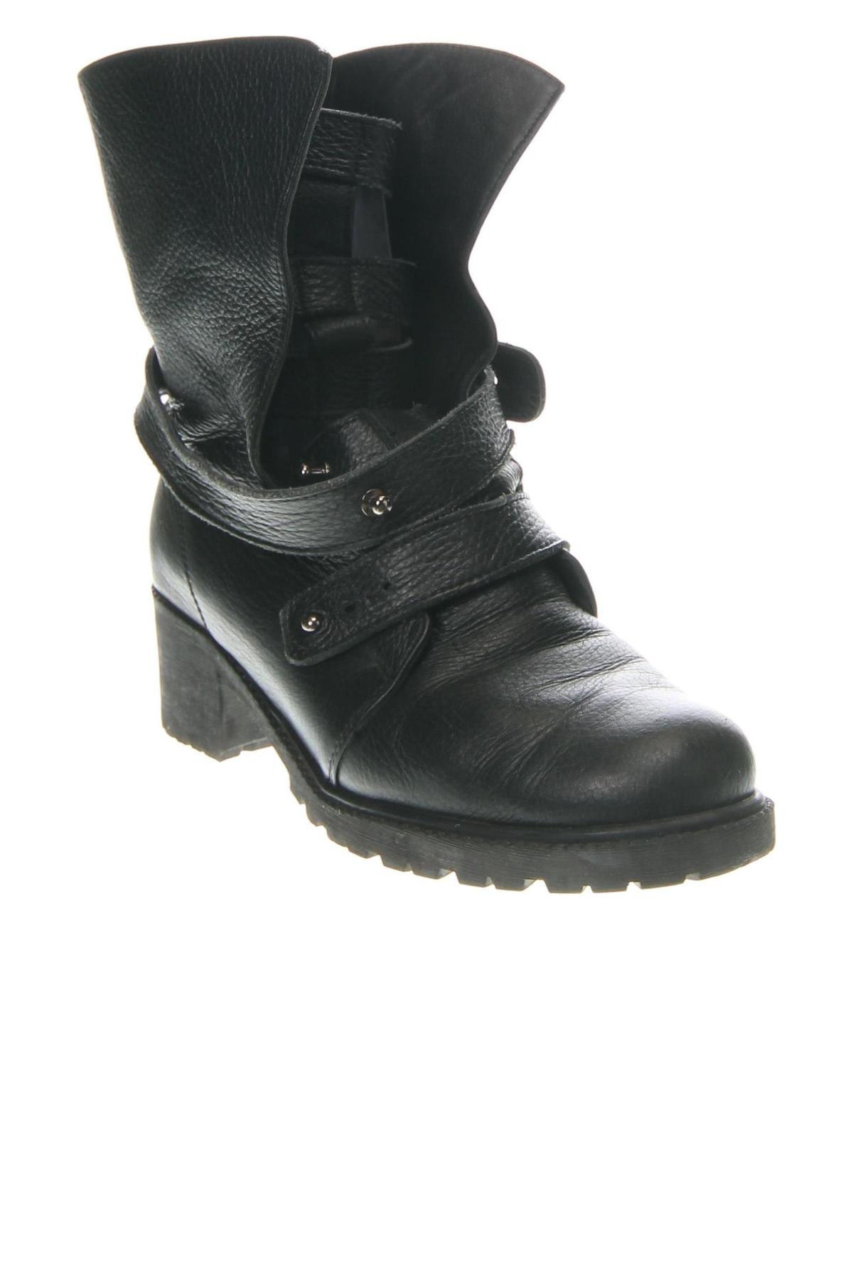 Dámské boty  Gemelli, Velikost 40, Barva Černá, Cena  858,00 Kč