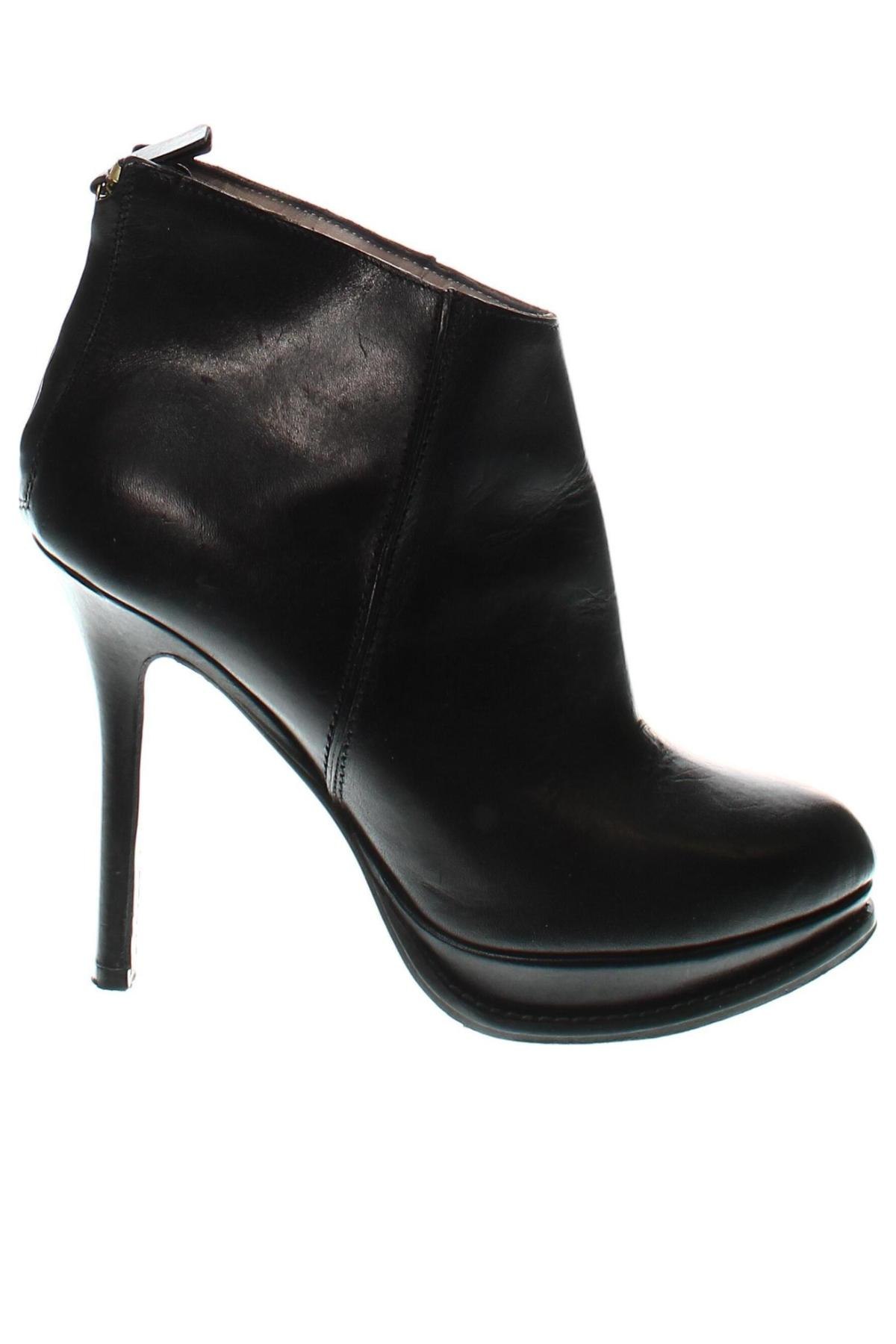 Dámské boty  Max&Co., Velikost 37, Barva Černá, Cena  1 559,00 Kč