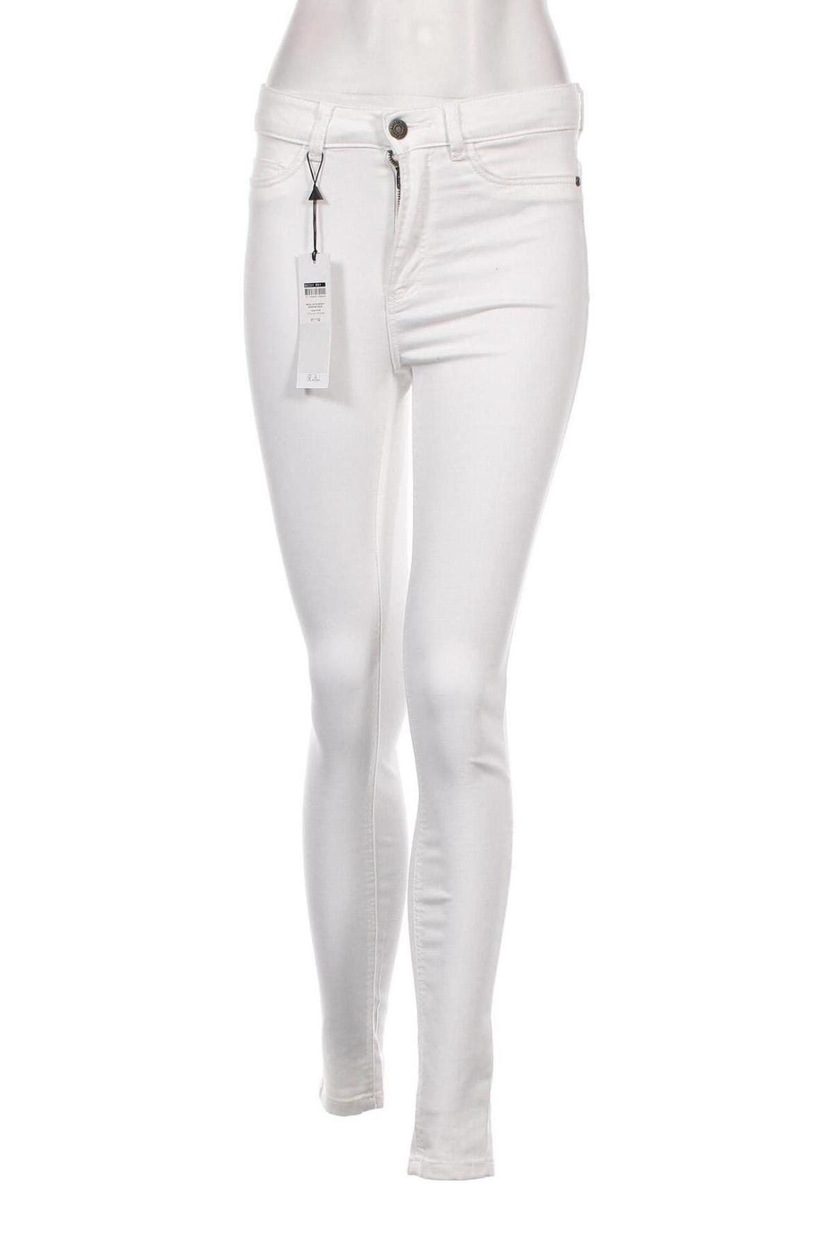 Damen Jeans Noisy May, Größe M, Farbe Weiß, Preis 12,94 €