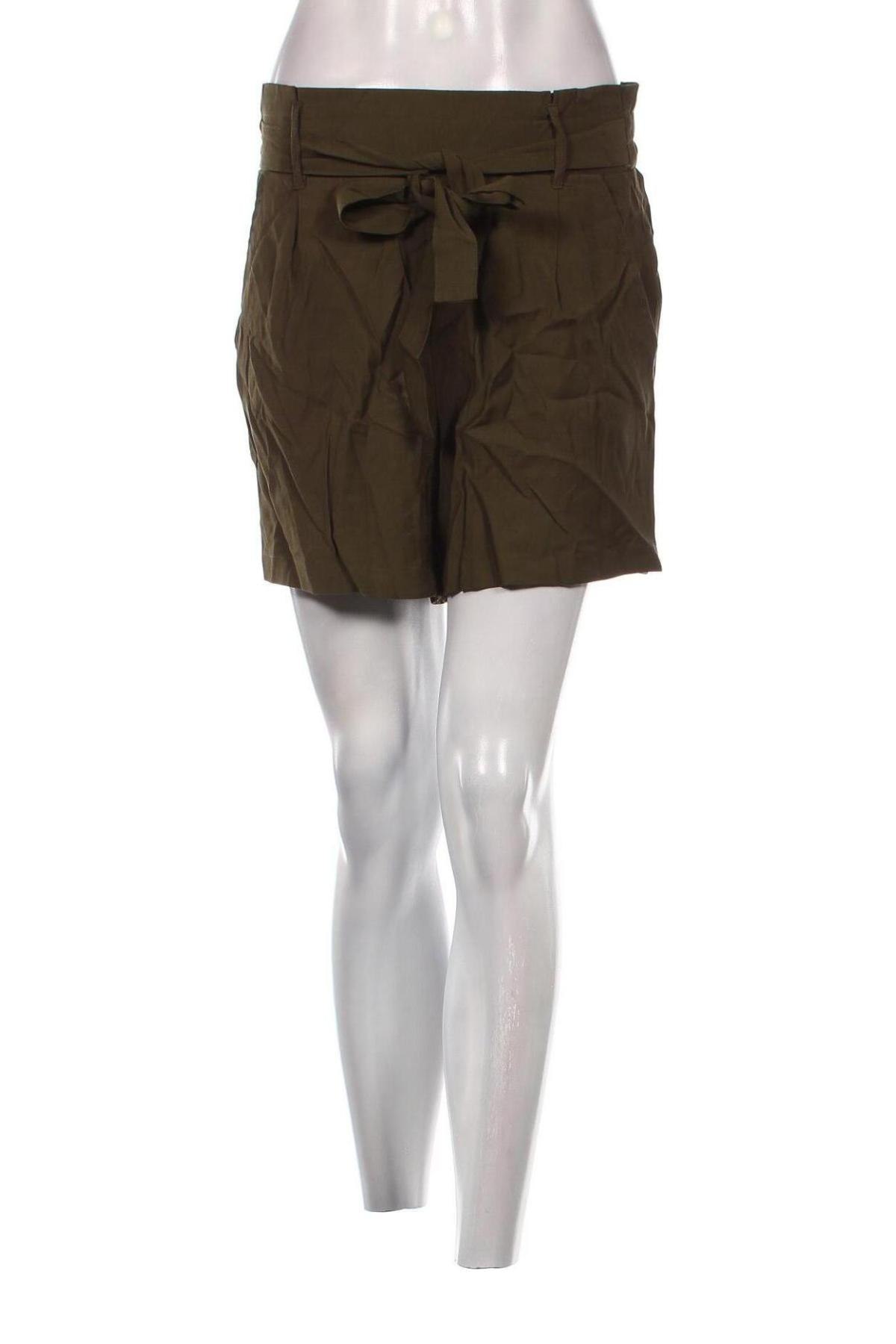 Damen Shorts Amisu, Größe M, Farbe Grün, Preis 5,02 €