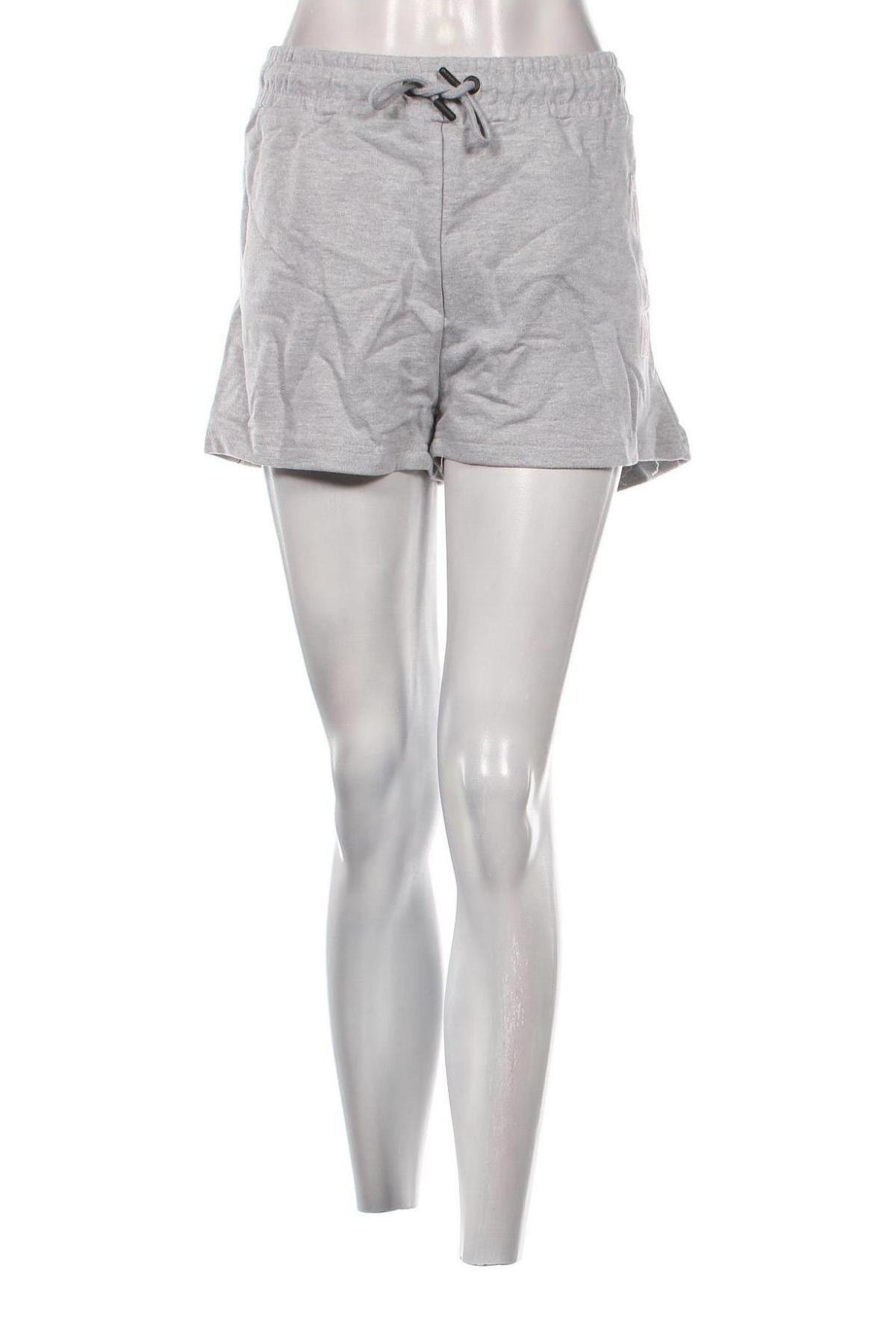 Γυναικείο κοντό παντελόνι Bench, Μέγεθος XL, Χρώμα Γκρί, Τιμή 13,89 €