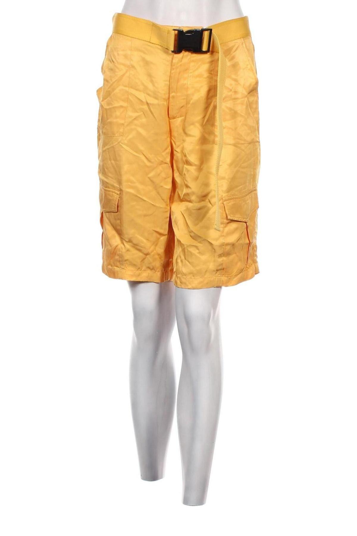 Дамски къс панталон Holzweiler, Размер S, Цвят Жълт, Цена 51,49 лв.