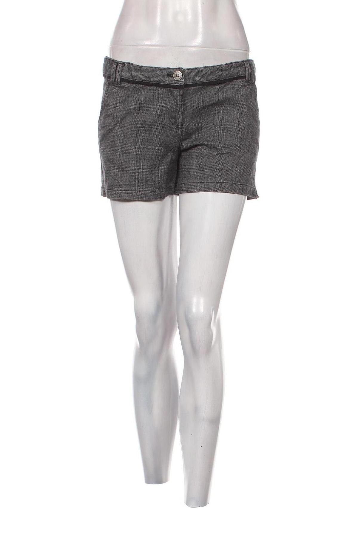 Damen Shorts Marc O'Polo, Größe M, Farbe Grau, Preis 34,78 €