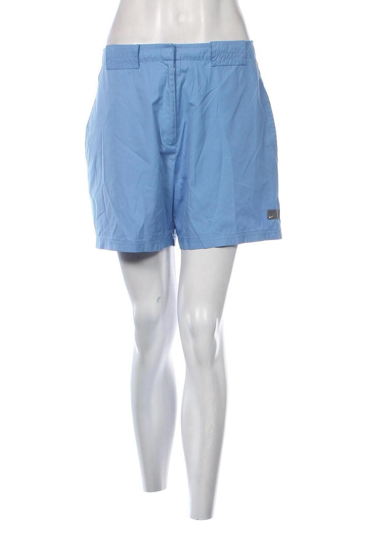 Γυναικείο κοντό παντελόνι Nike, Μέγεθος M, Χρώμα Μπλέ, Τιμή 21,03 €