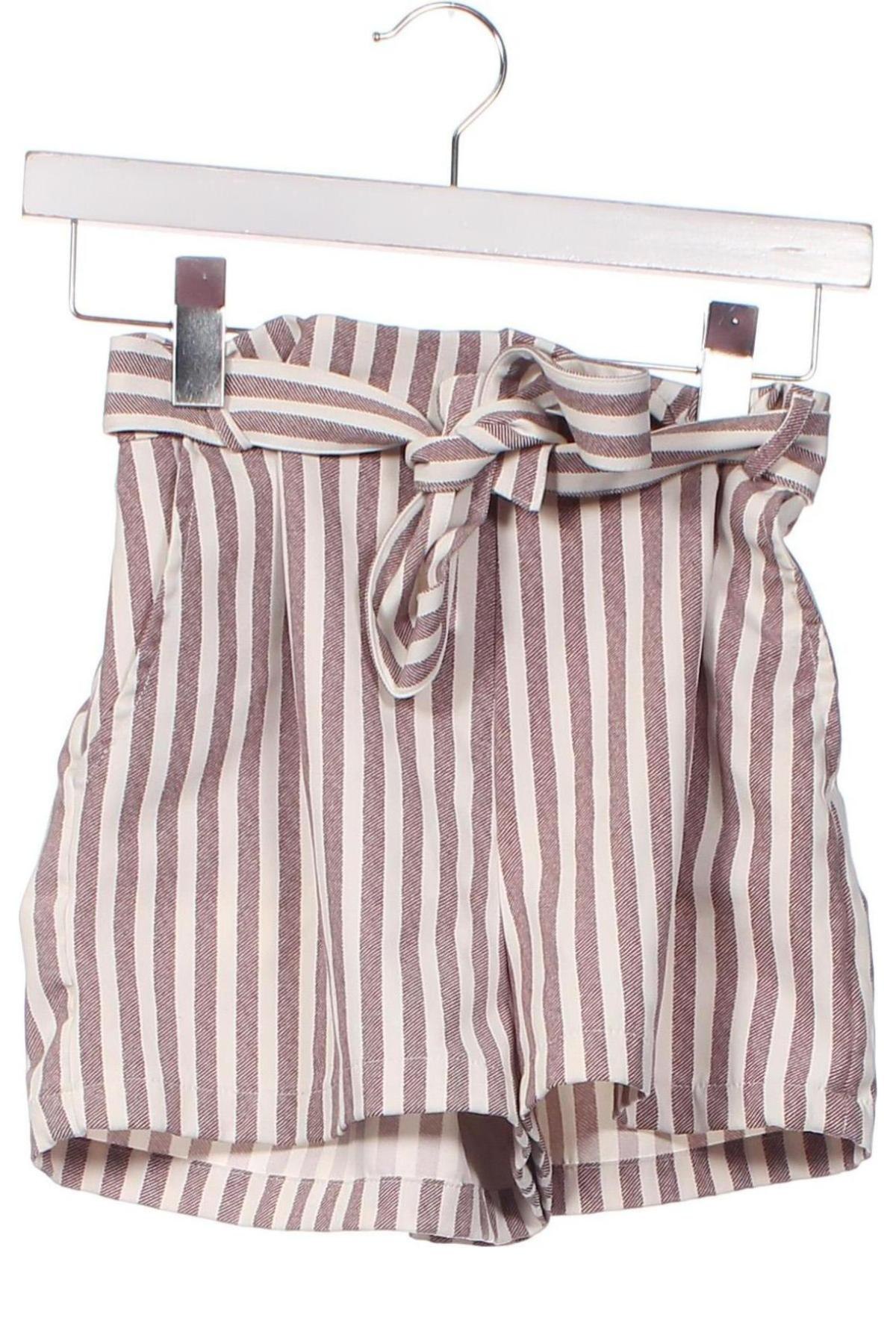 Pantaloni scurți de femei Pull&Bear, Mărime XS, Culoare Multicolor, Preț 48,47 Lei