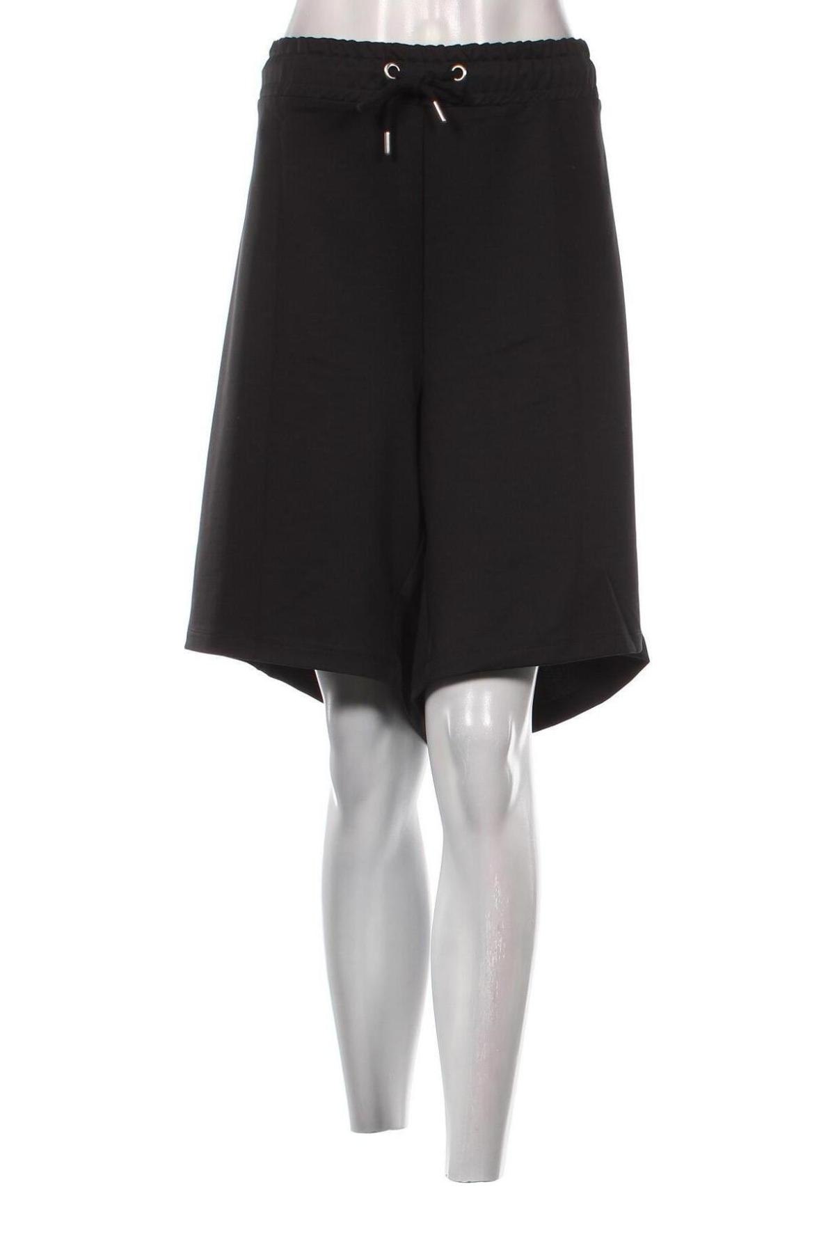 Γυναικείο κοντό παντελόνι Sheego, Μέγεθος 4XL, Χρώμα Μαύρο, Τιμή 15,88 €