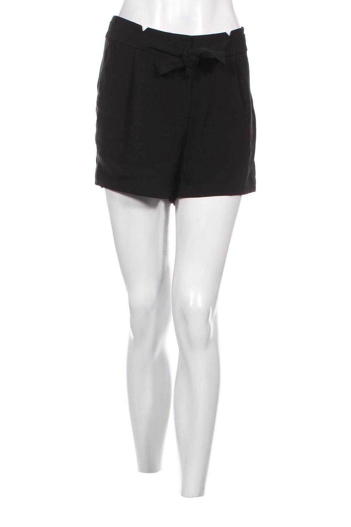 Дамски къс панталон Vero Moda, Размер L, Цвят Черен, Цена 20,00 лв.