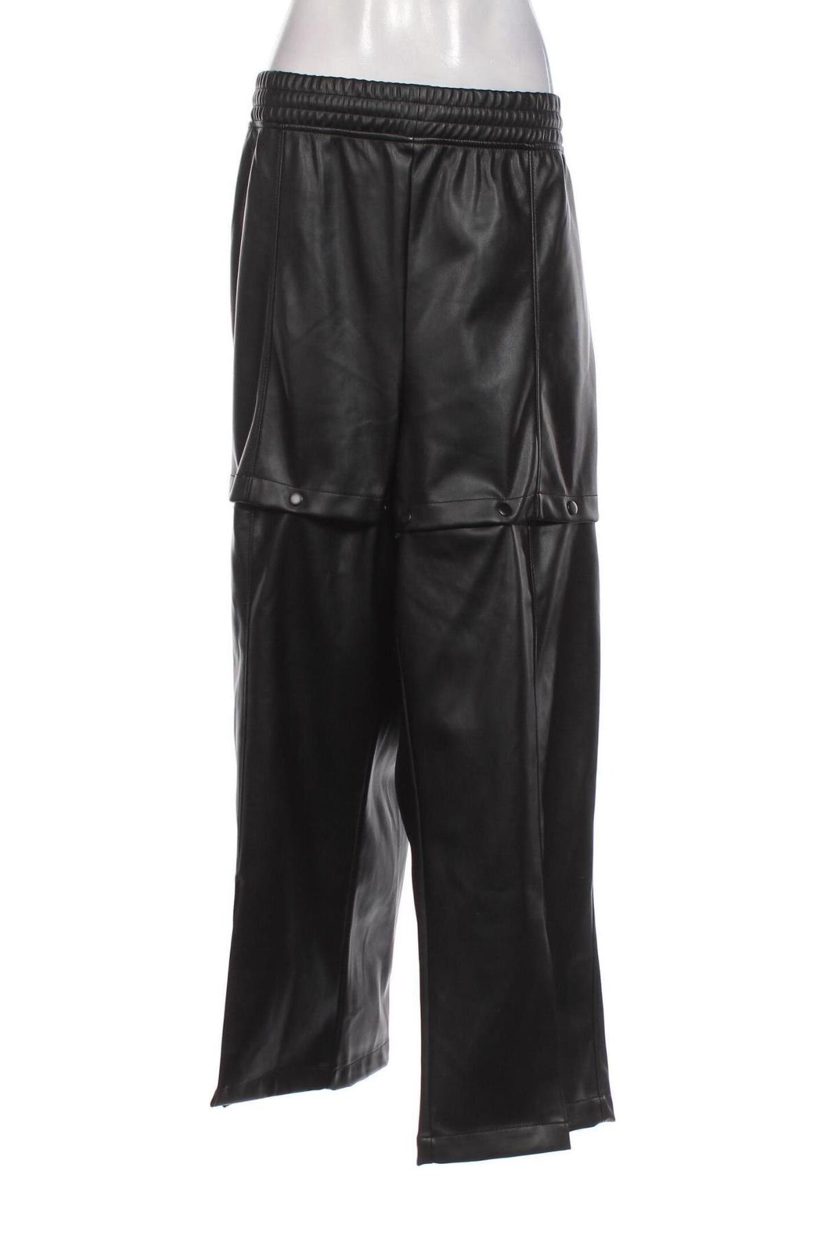 Pantaloni de piele pentru damă Adidas Originals, Mărime 3XL, Culoare Negru, Preț 261,71 Lei