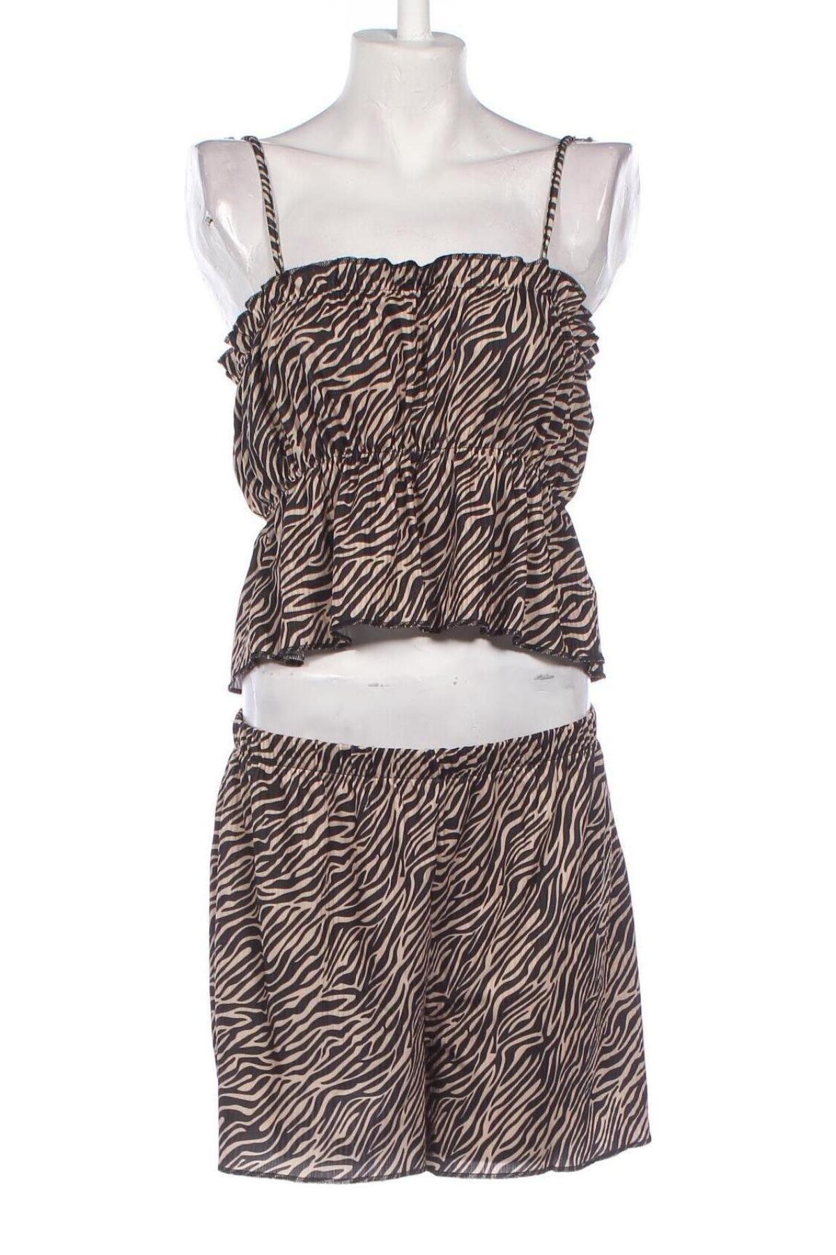 Γυναικείο σετ Trendyol, Μέγεθος XL, Χρώμα Πολύχρωμο, Τιμή 6,87 €
