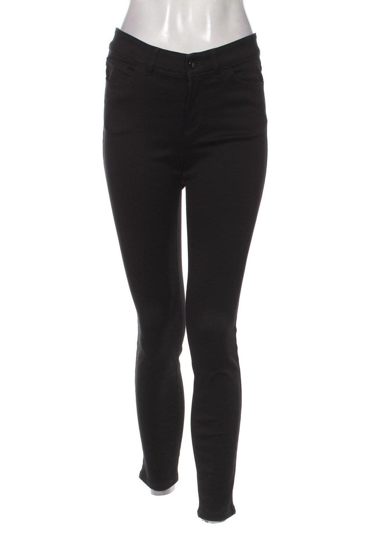Γυναικείο παντελόνι Christian Berg, Μέγεθος S, Χρώμα Μαύρο, Τιμή 6,10 €