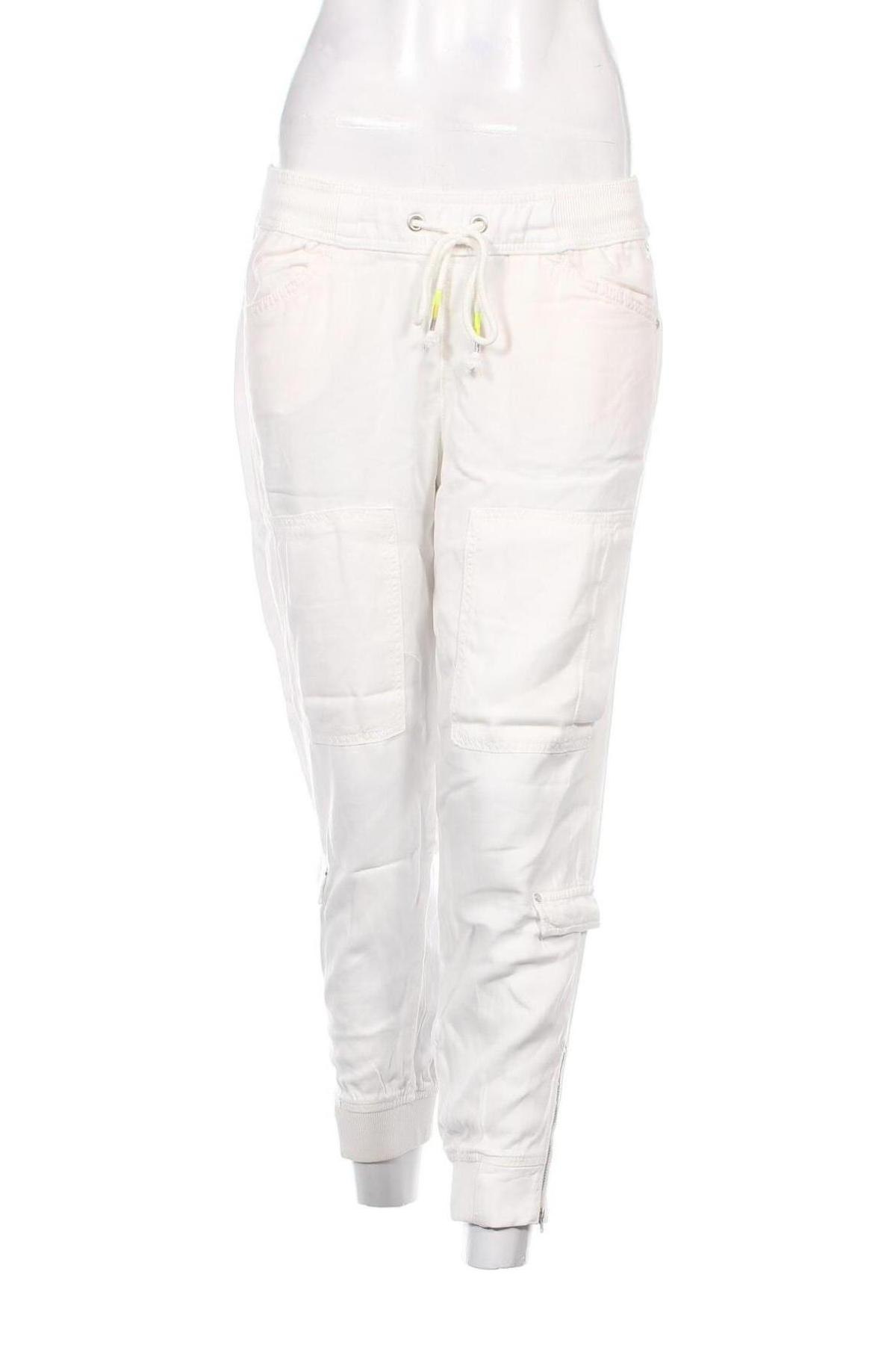 Дамски панталон Freeman T. Porter, Размер M, Цвят Бял, Цена 45,24 лв.