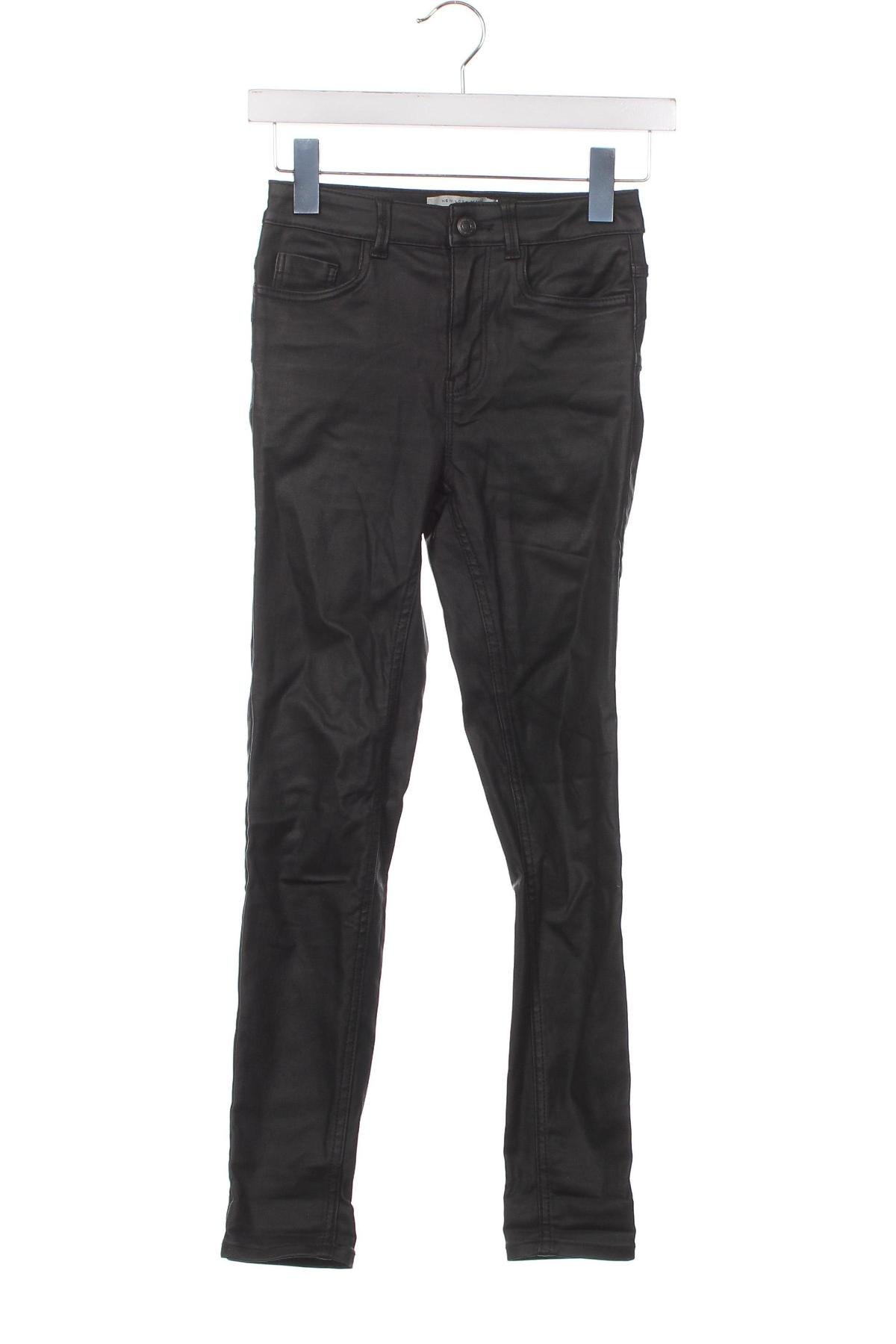 Дамски панталон New Look, Размер XXS, Цвят Черен, Цена 10,15 лв.