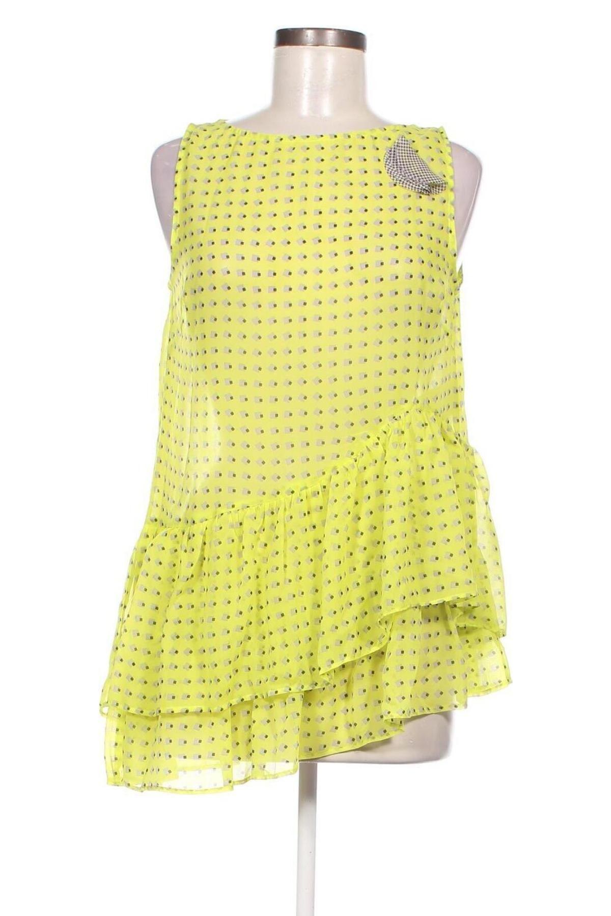 Γυναικείο αμάνικο μπλουζάκι La Mode Est A Vous, Μέγεθος S, Χρώμα Κίτρινο, Τιμή 5,84 €