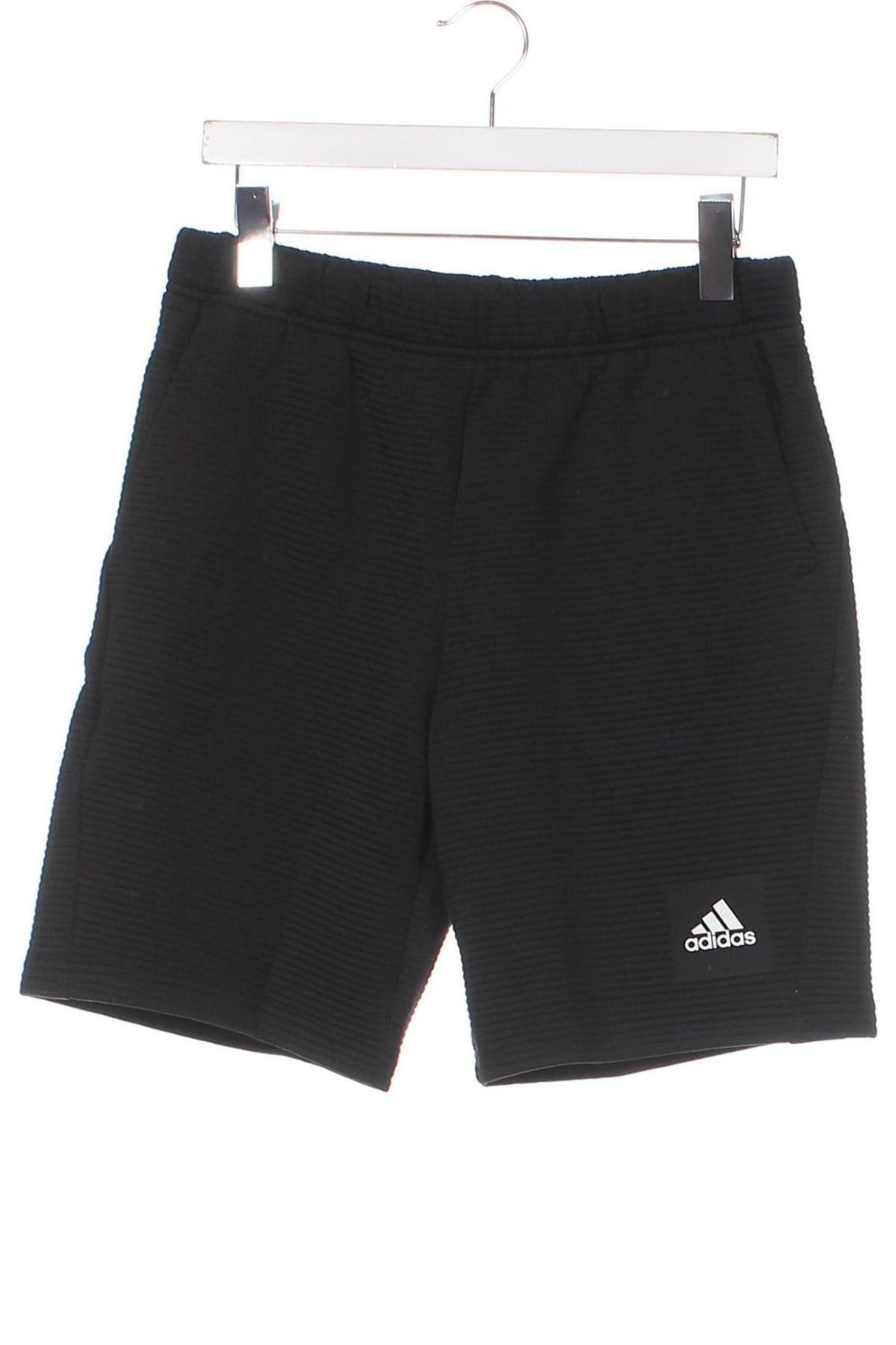 Παιδικό κοντό παντελόνι Adidas, Μέγεθος 15-18y/ 170-176 εκ., Χρώμα Μαύρο, Τιμή 16,42 €