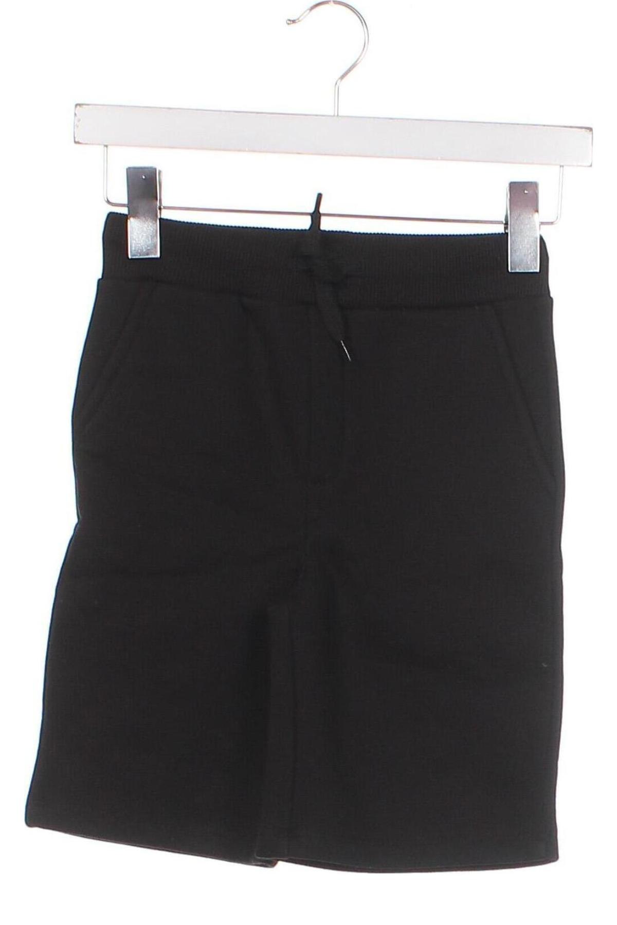 Pantaloni scurți pentru copii Bruuns Bazaar, Mărime 7-8y/ 128-134 cm, Culoare Negru, Preț 96,63 Lei