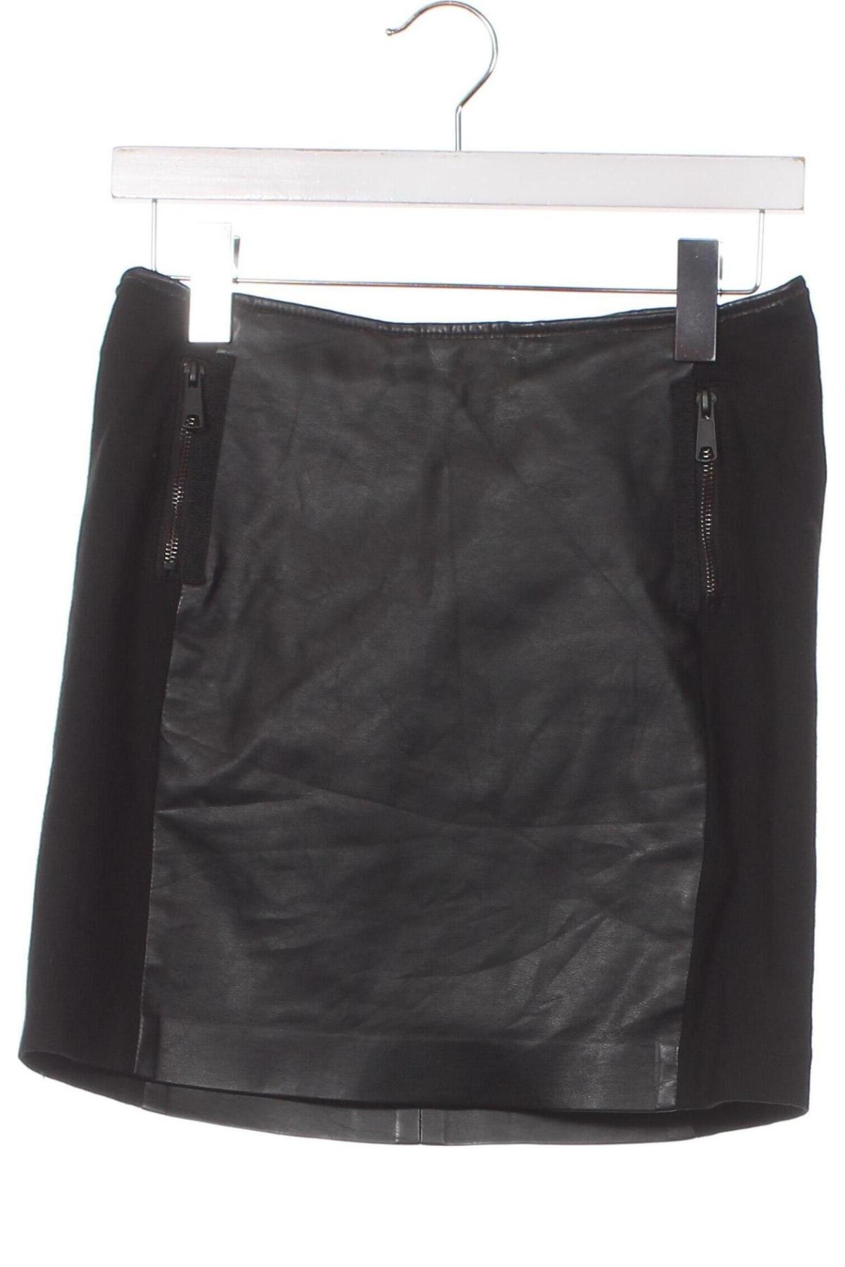 Kožená sukně  Tom Tailor, Velikost XS, Barva Černá, Cena  118,00 Kč
