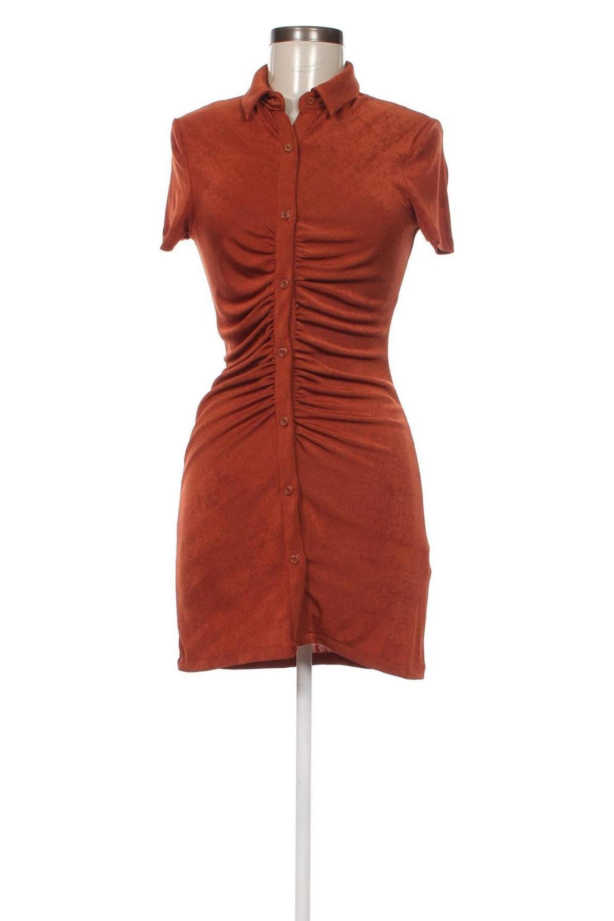 Δερμάτινο φόρεμα Pull&Bear, Μέγεθος M, Χρώμα Καφέ, Τιμή 7,06 €