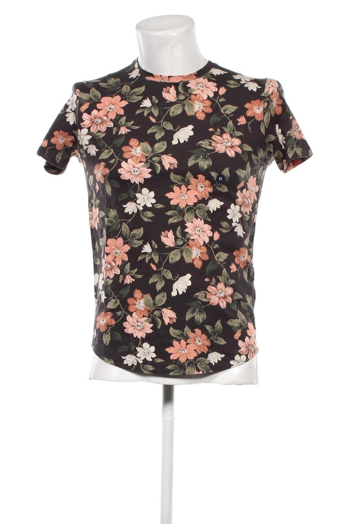 Pánské tričko  Abercrombie & Fitch, Velikost XS, Barva Vícebarevné, Cena  812,00 Kč