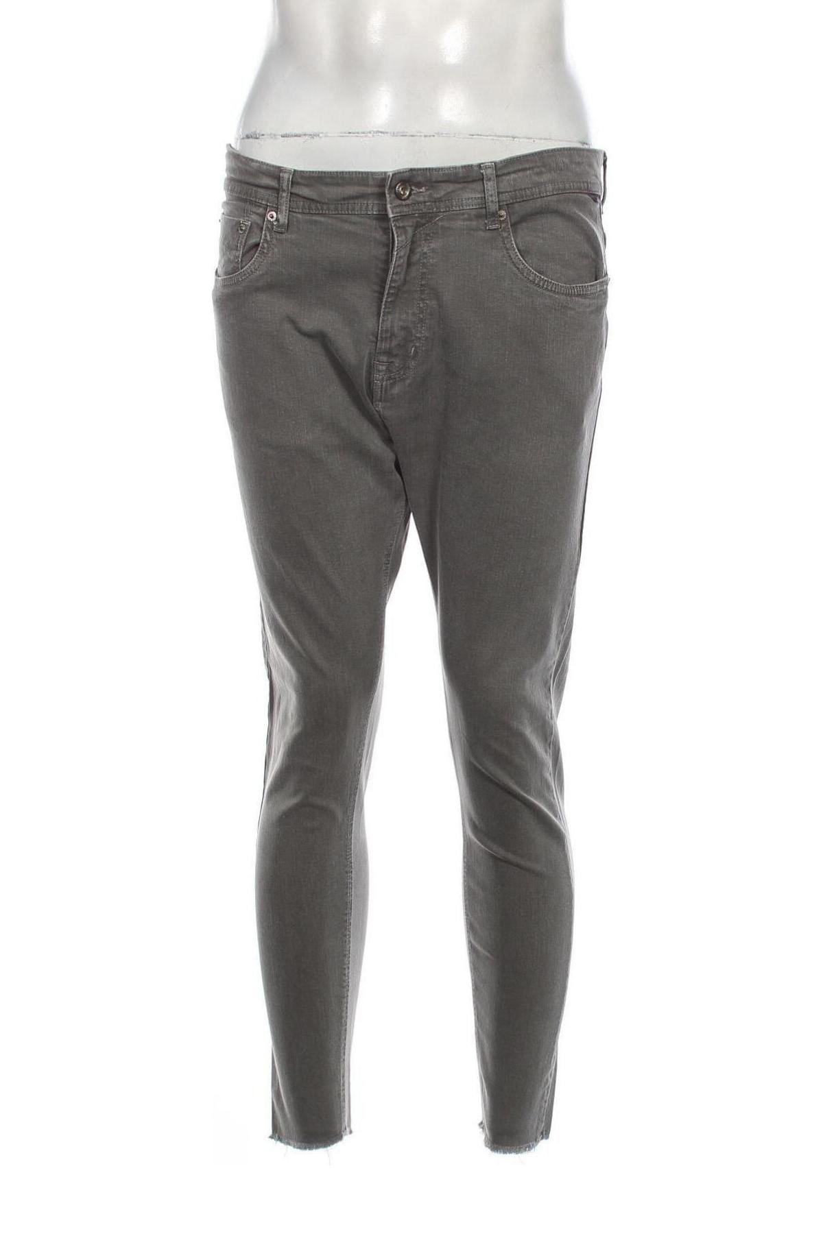Herren Jeans Zara Man, Größe M, Farbe Grün, Preis € 4,97