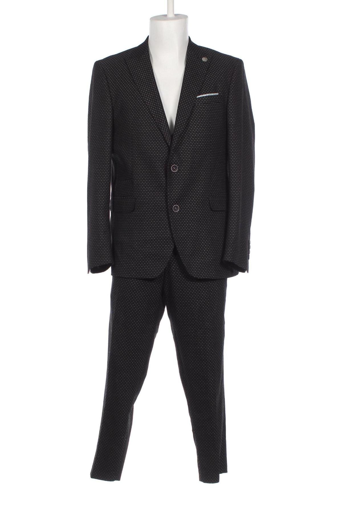 Мъжки костюм, Размер XL, Цвят Черен, Цена 87,00 лв.