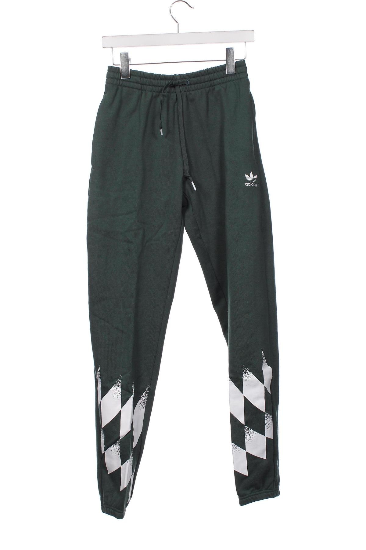 Мъжко спортно долнище Adidas Originals, Размер XS, Цвят Зелен, Цена 93,00 лв.