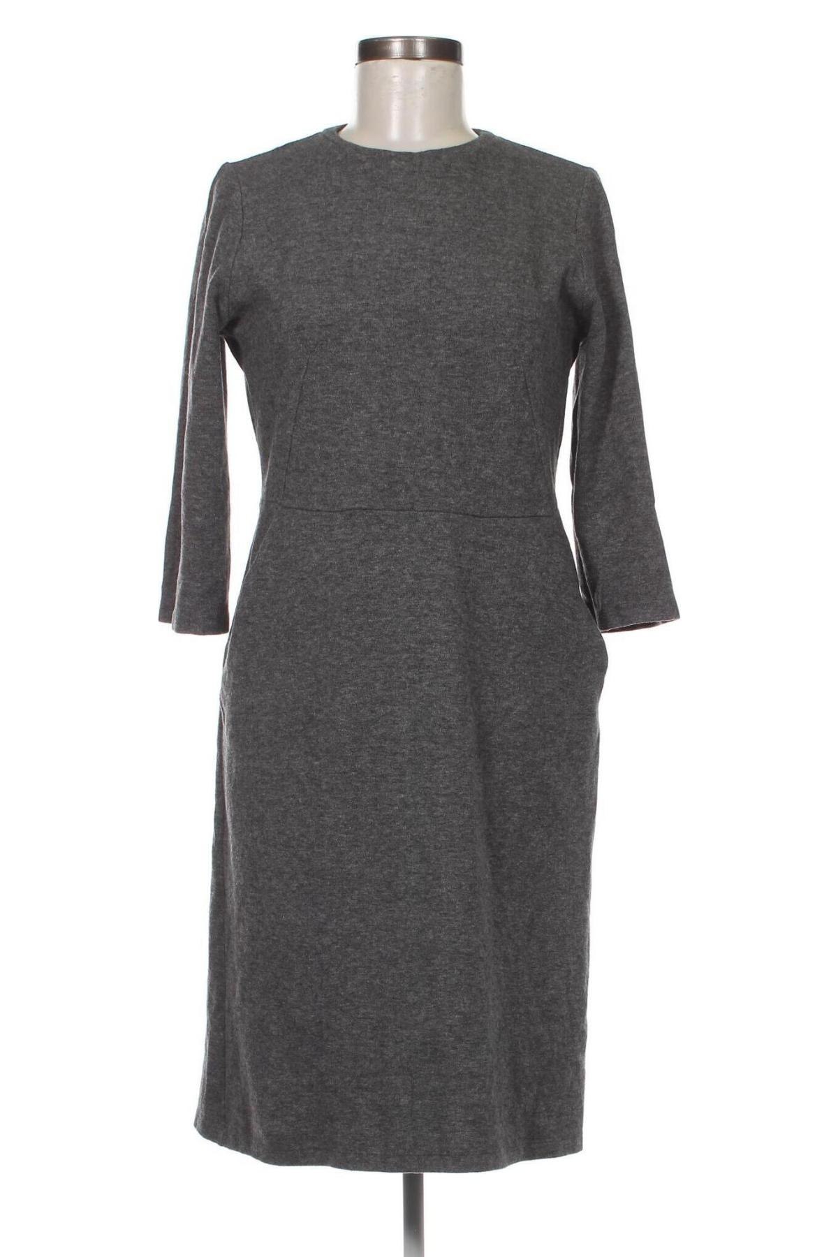 Kleid Opus, Größe S, Farbe Grau, Preis 12,55 €