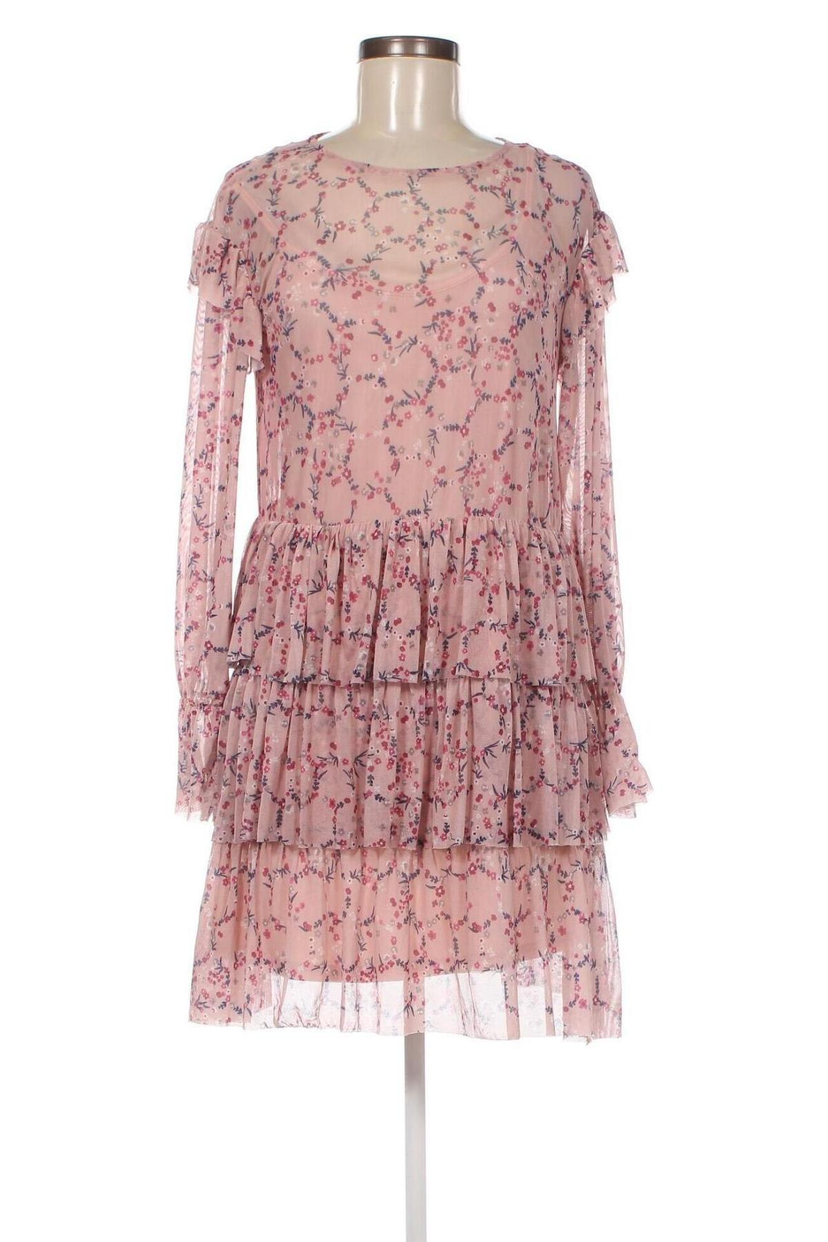 Φόρεμα Reserved, Μέγεθος S, Χρώμα Ρόζ , Τιμή 8,55 €