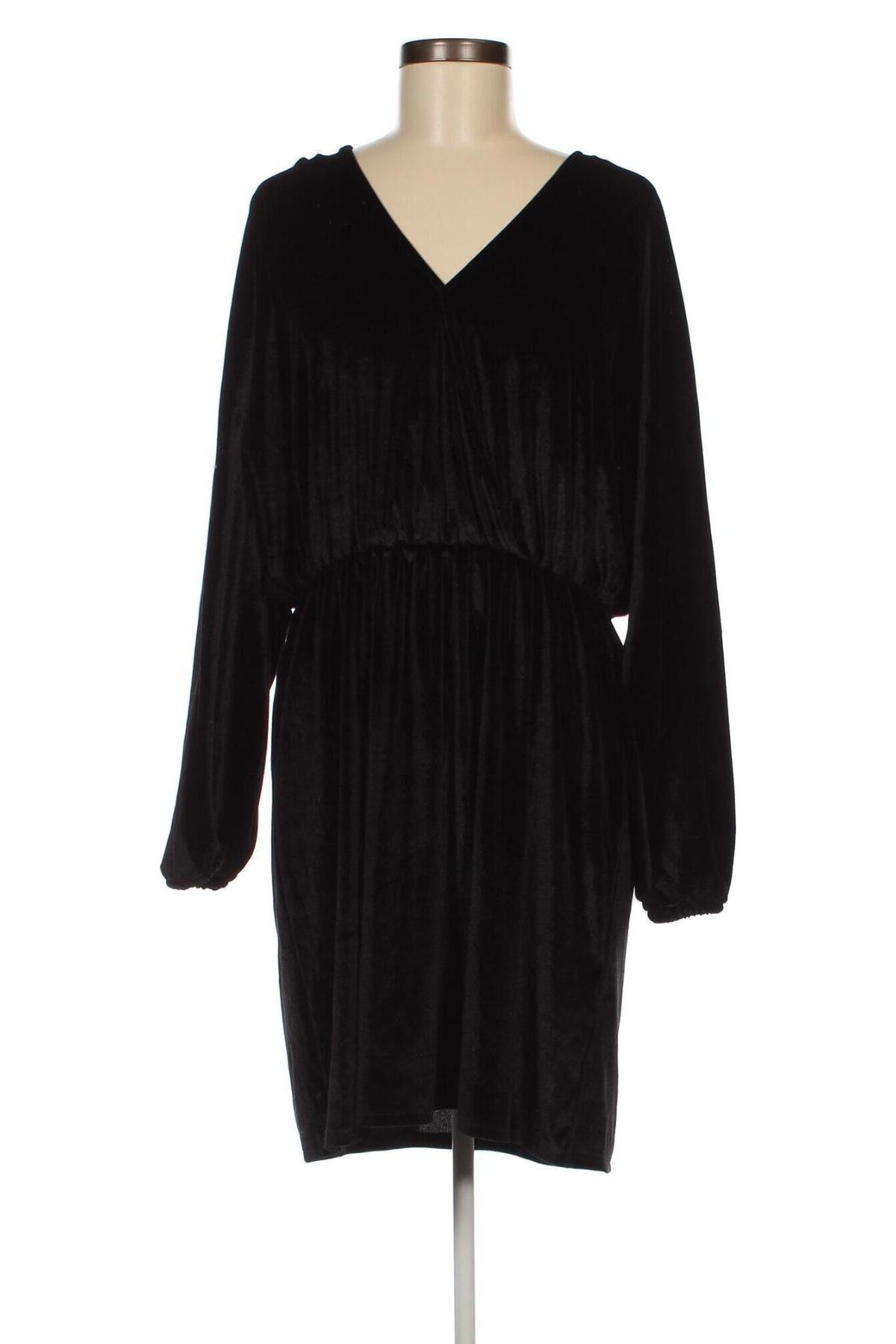 Kleid Reserved, Größe L, Farbe Schwarz, Preis 11,50 €