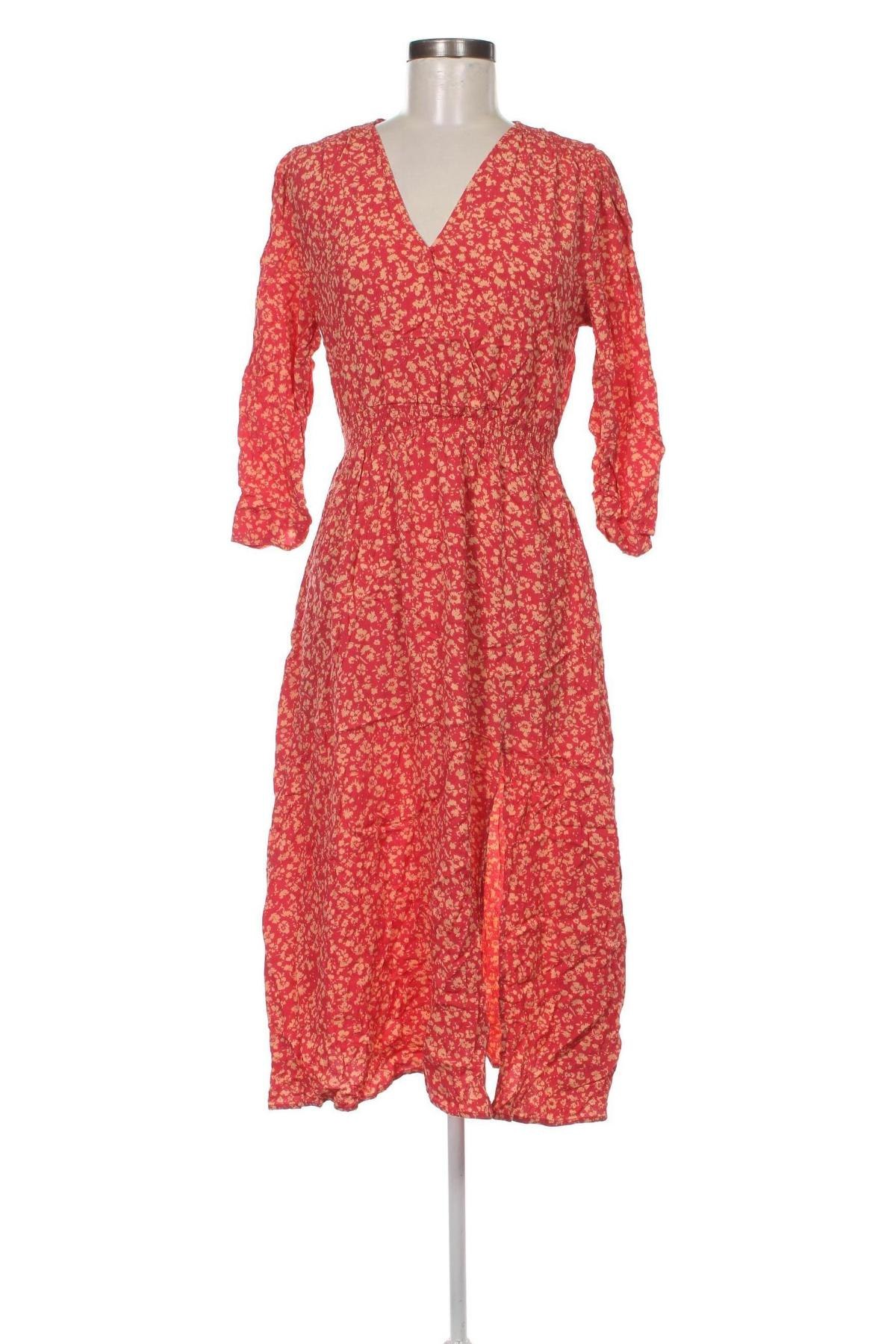 Φόρεμα Reserved, Μέγεθος M, Χρώμα Ρόζ , Τιμή 10,76 €